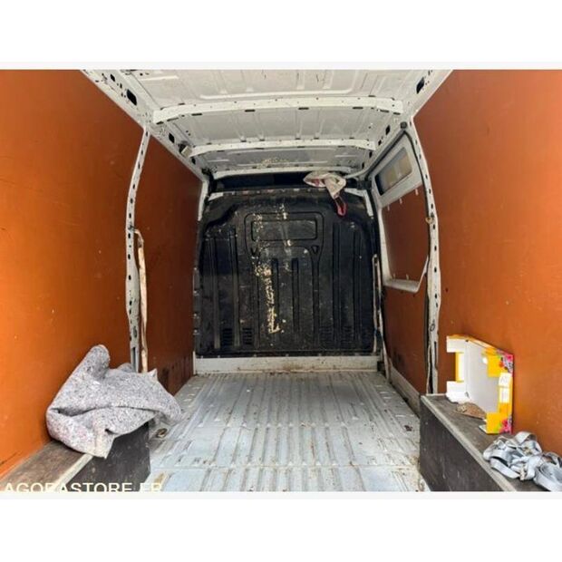 2019 NISSAN NV400-41990654