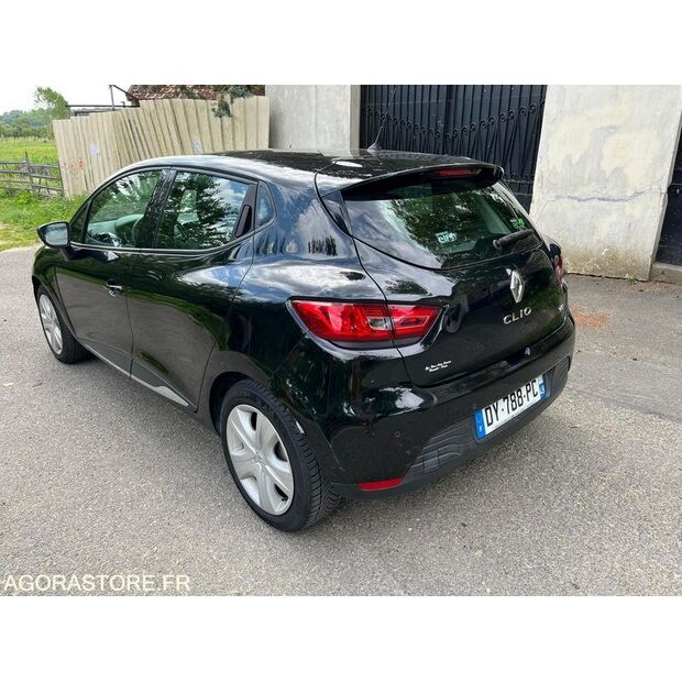 2015 Renault Clio-41991018