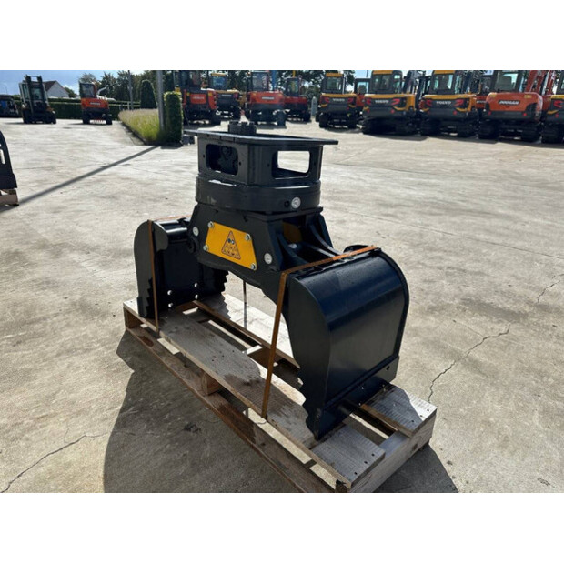 2024 MUSTANG GRP150CH-41991405