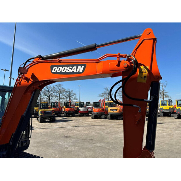 2016 Doosan DX55-9C-41991639