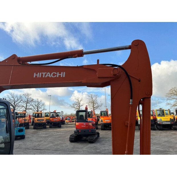 Hitachi ZX70LC-41991799
