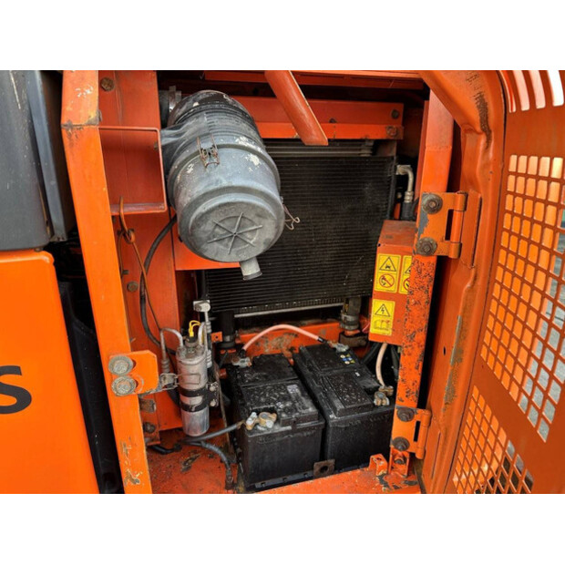 Hitachi ZX70LC-41991817