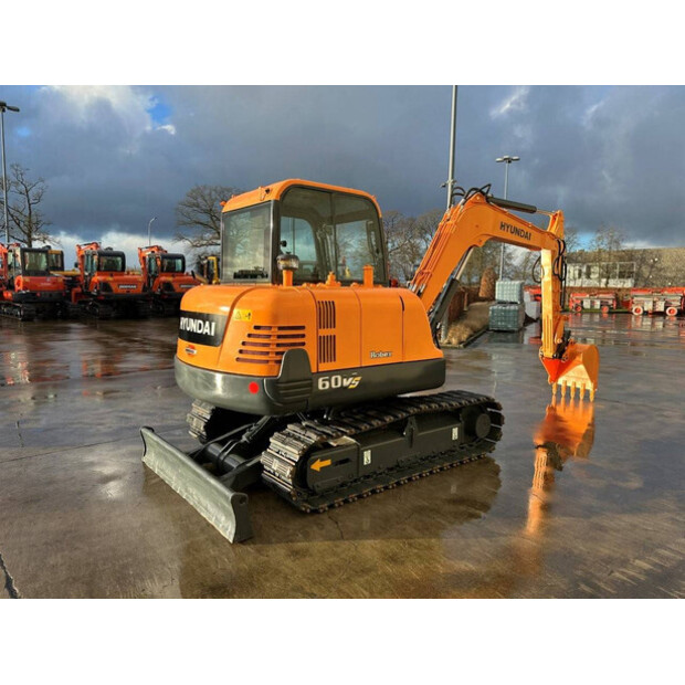 2017 Hyundai R60VS-41991852