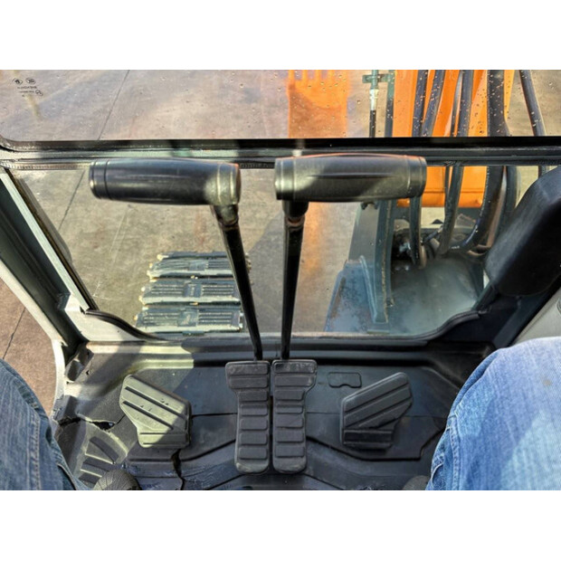 2017 Hyundai R60VS-41991894