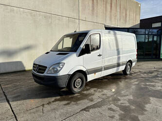 صورة ل المركبات التجارية 2006 مرسيدس بنز Sprinter 309CDI