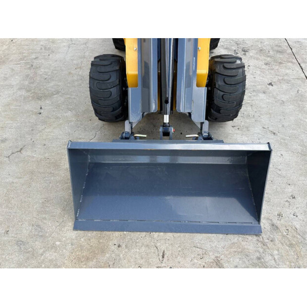 2025 كابتوك CK80W-41992269