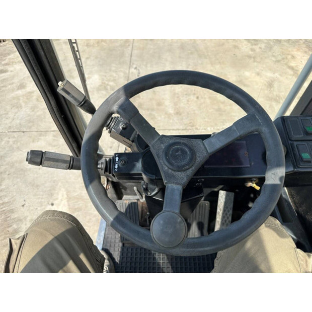 1997 KALMAR DSA040-41992396