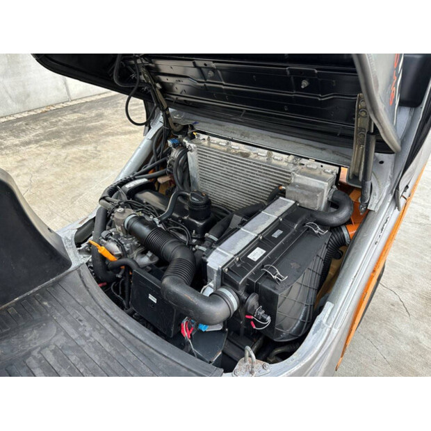 2010 Still RX70-16T-41992478