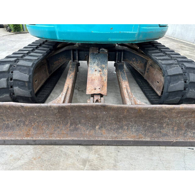 2000 KOBELCO SK70SR-41992517