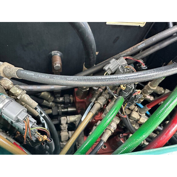 2000 KOBELCO SK70SR-41992525