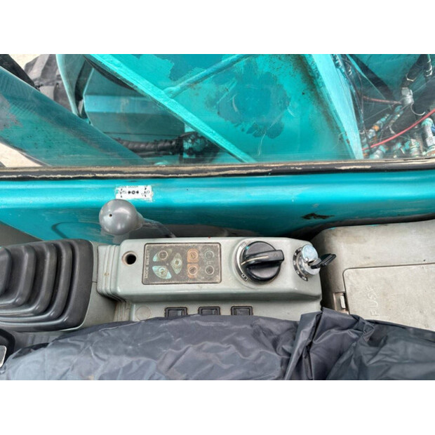 2000 KOBELCO SK70SR-41992541