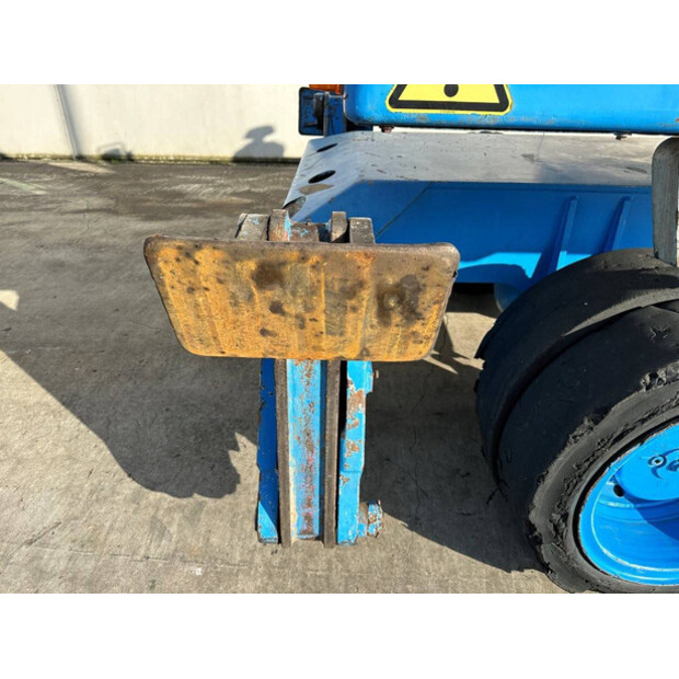 2000 FUCHS MHL331-41992636