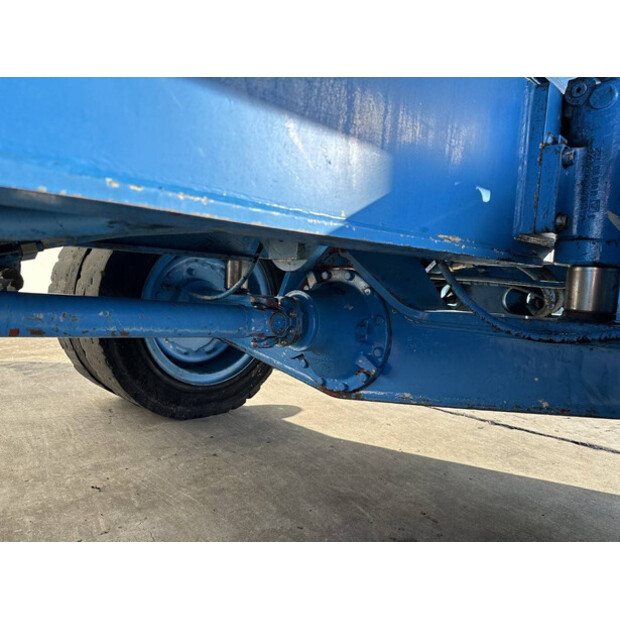 2000 FUCHS MHL331-41992642