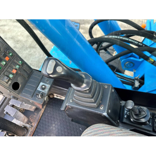 2000 FUCHS MHL331-41992681