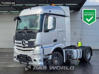 صورة ل رؤوس شاحنات 2019 مرسيدس بنز Actros 1843