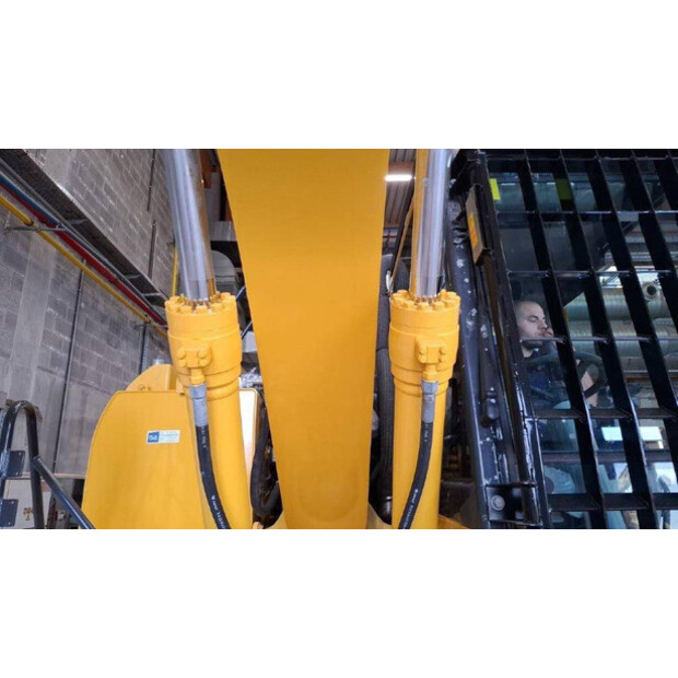 2019 Komatsu PW148-10-41994374