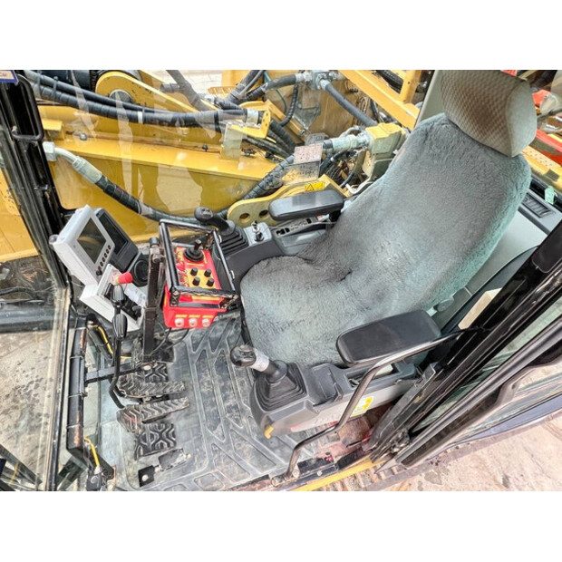 2010 Caterpillar 329D-41994595