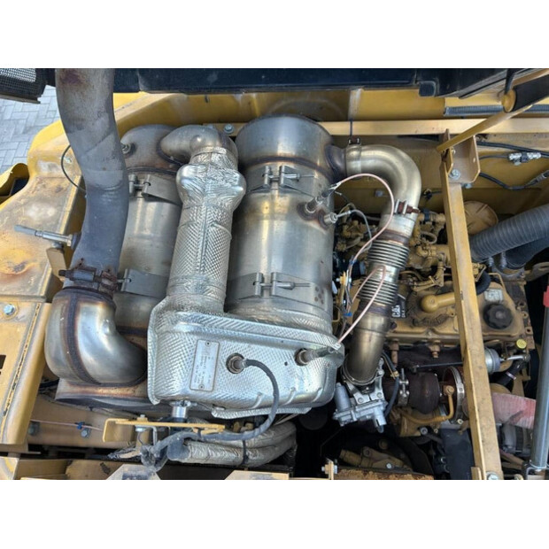 2018 كاتربيلر 325FLCR-41994877