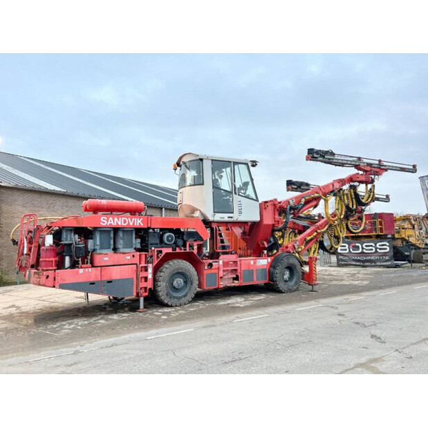 2011 ساندفيك DT1130i-41995171