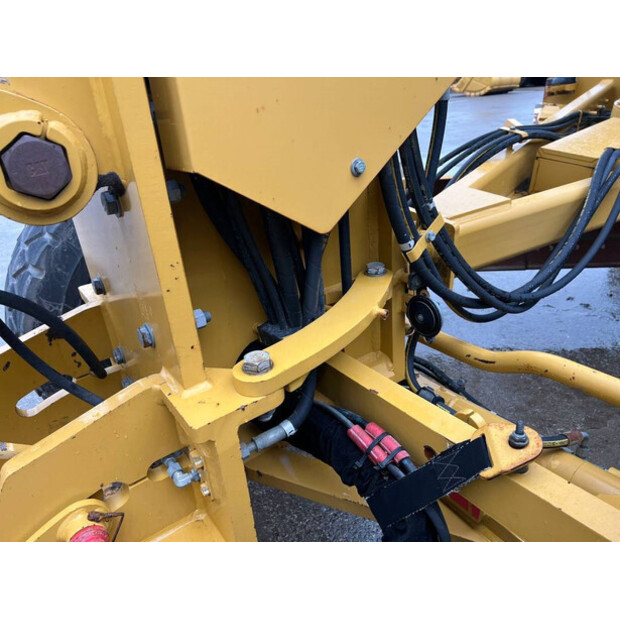 2011 Caterpillar 140M-41995248