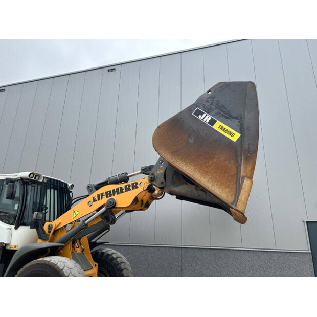 2015 Liebherr L550-41995337