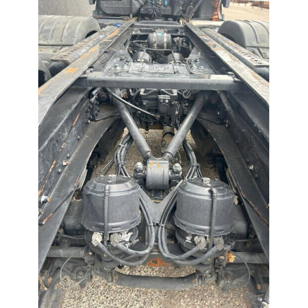 2004 MAN TGA 33.460-42008676