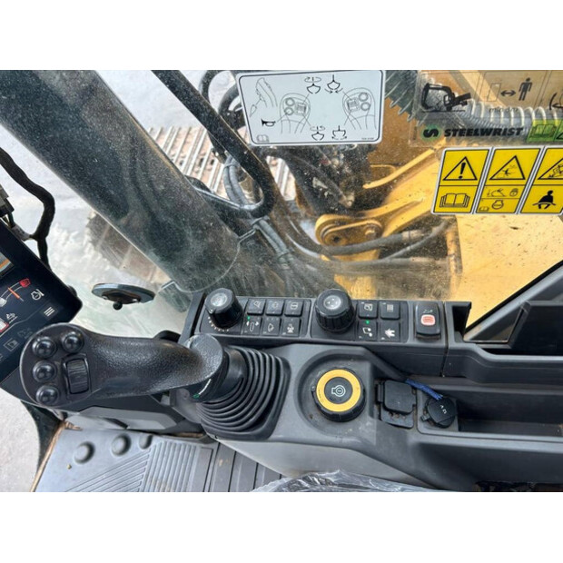 2018 Caterpillar 320-42008704