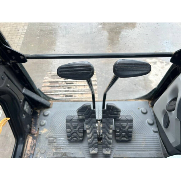 2018 Caterpillar 320-42008706