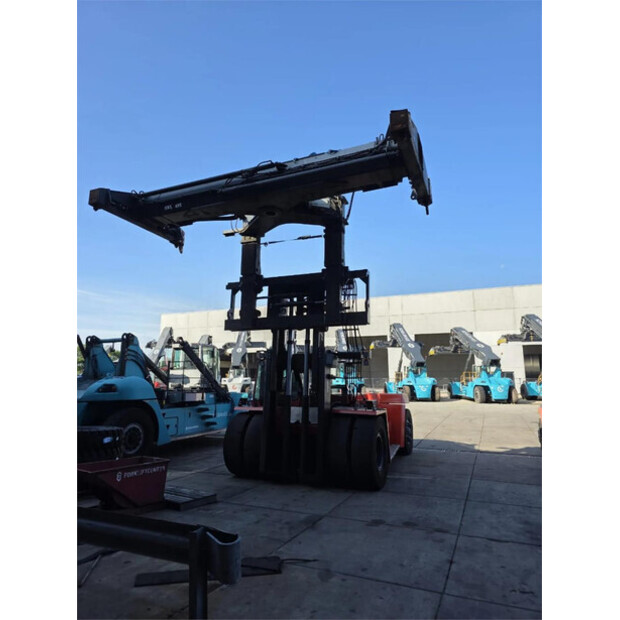 2006 CATRACOM FLT 3240-42008768