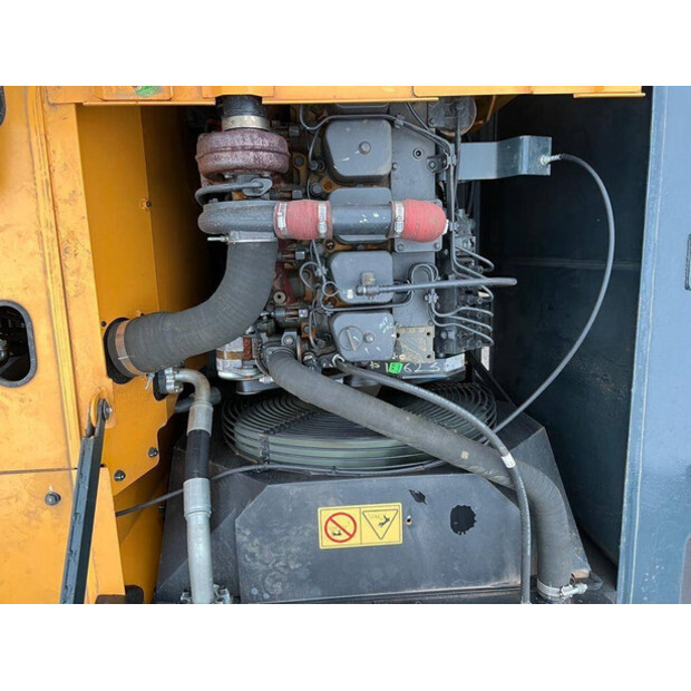 2025 Hyundai R210-42008791