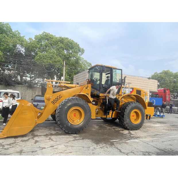 2024 Caterpillar 950GC-42021302