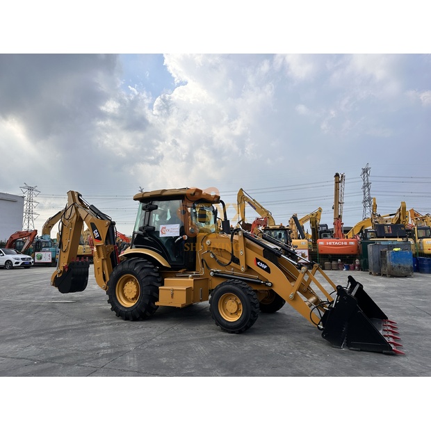 2024 كاتربيلر 430F-42021314