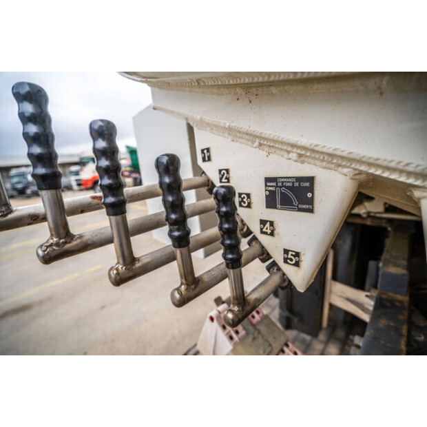 2015 Volvo FMX 450-42022262