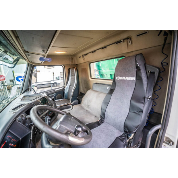2011 Volvo FMX 420-42022276