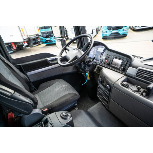 2015 MAN TGM 18.340-42022579