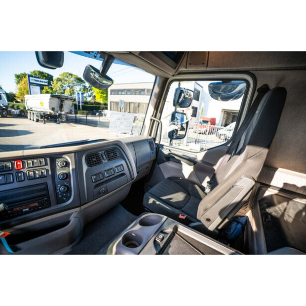2019 DAF LF 320-42022592