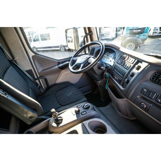 2019 DAF LF 320-42022594
