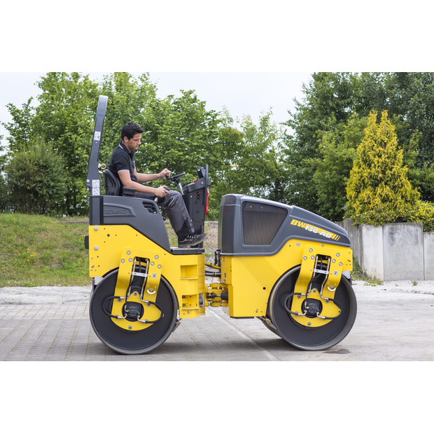 BOMAG BW 138 AD-5-42023174