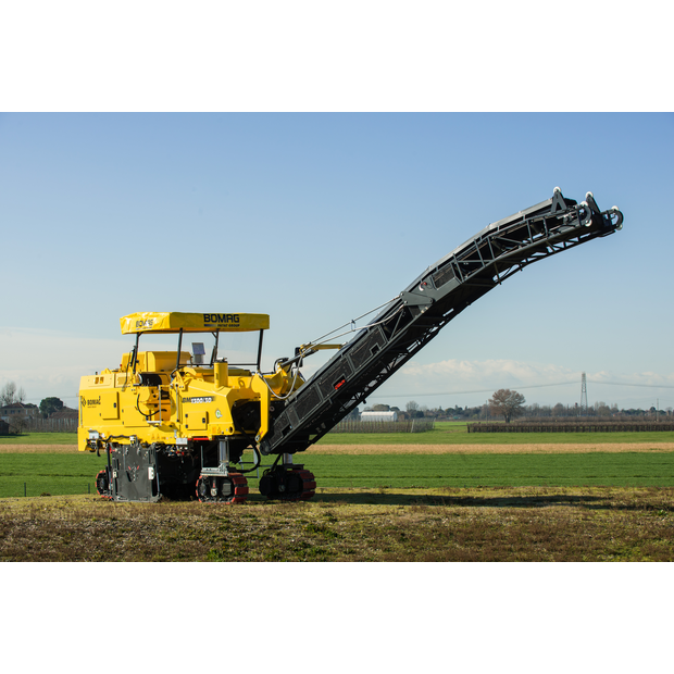 BOMAG BM 1200/30-42023250
