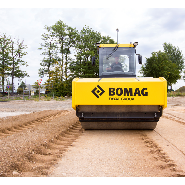 BOMAG BW216DH-5-42023607