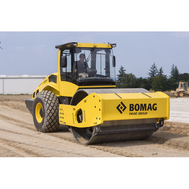 BOMAG BW216DH-5-42023608