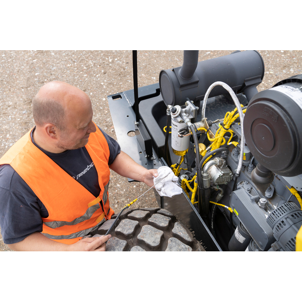 BOMAG BW 211 D-5 SL-42023911