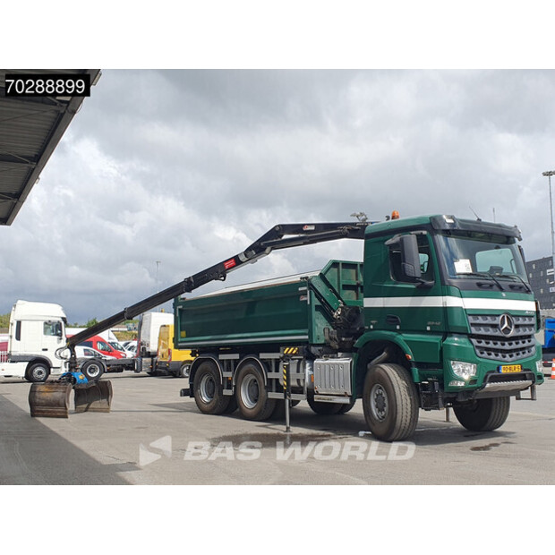2018 Mercedes-Benz Arocs 3342-42024678