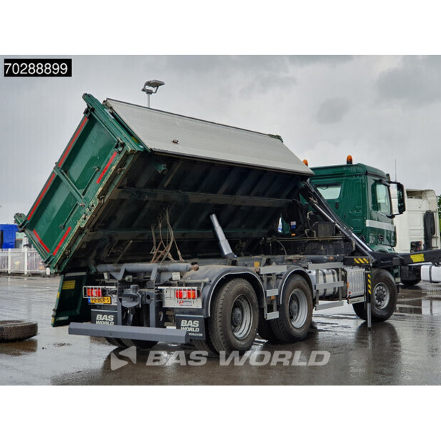 2018 Mercedes-Benz Arocs 3342-42024685