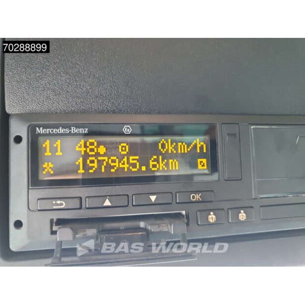 2018 Mercedes-Benz Arocs 3342-42024718