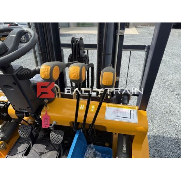 2025 Apache HH30Z-42031044