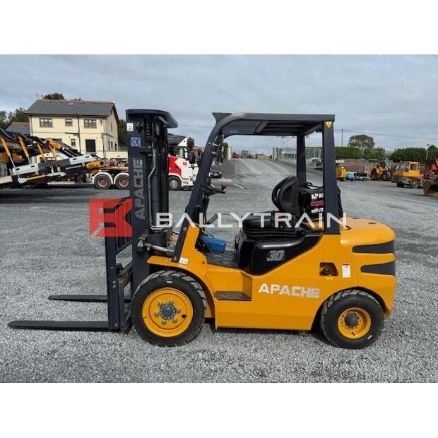 2025 Apache HH30Z-42031295