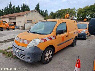 صورة ل عربات 2010 رينو Kangoo