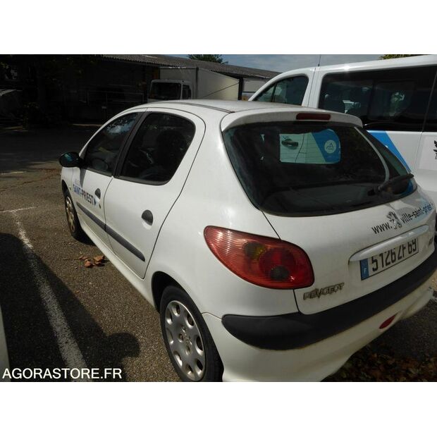 2003 Peugeot 206-42038334