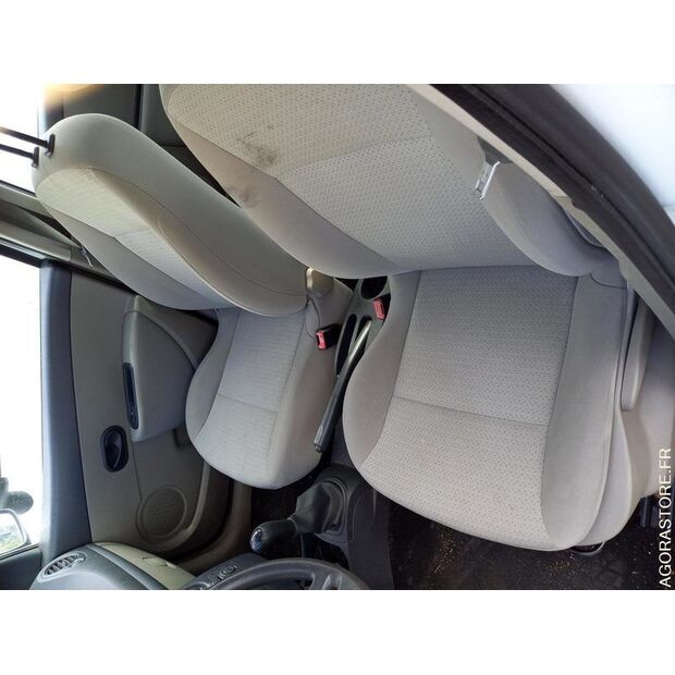 2007 Renault Clio-42038645